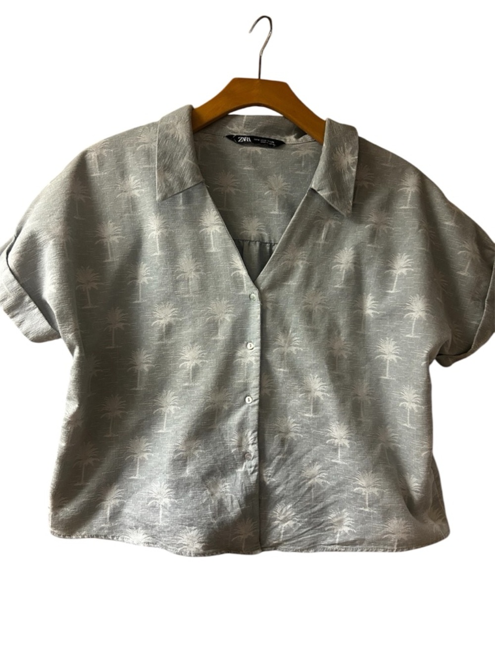 Zara Light Gray/blue Palm-Print Short Sleeve Button Front Top